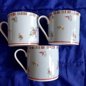 3 NOS Vtg  Laura Ashley Teacups 8oz Kaleidoscope Cottage Rose Floral & Rainbow